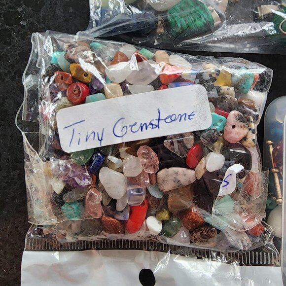 Wide Variety of Jewelry/Crafting Beads - Picture 2 of 12